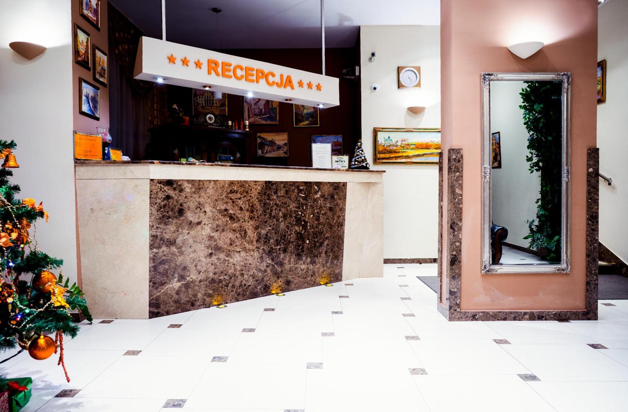 Hotelslublin Bagian luar foto